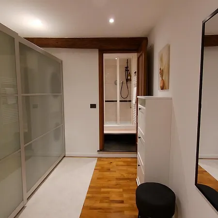 Apartment Casa Cattaneo By World